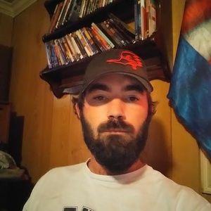 Meet your Posher, Clint